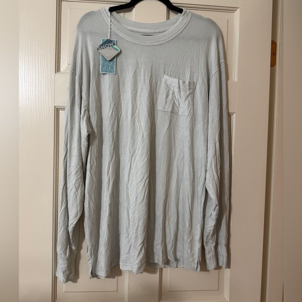 Women’s Southern Shirt Co Long Story Washed LS Tee L NWT